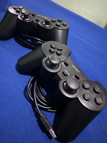 Controles USB estilo PlayStation 2