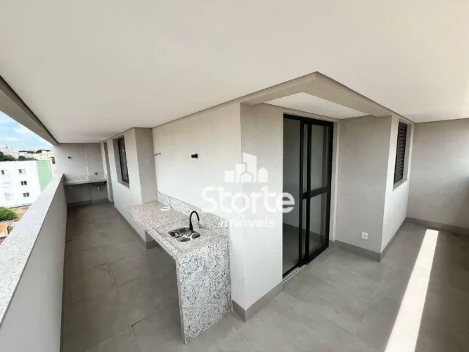 Coberturas à venda, 161m² e 169m² sendo a partir de R$ 1.200.000 - Santa Mônica - Uberlând