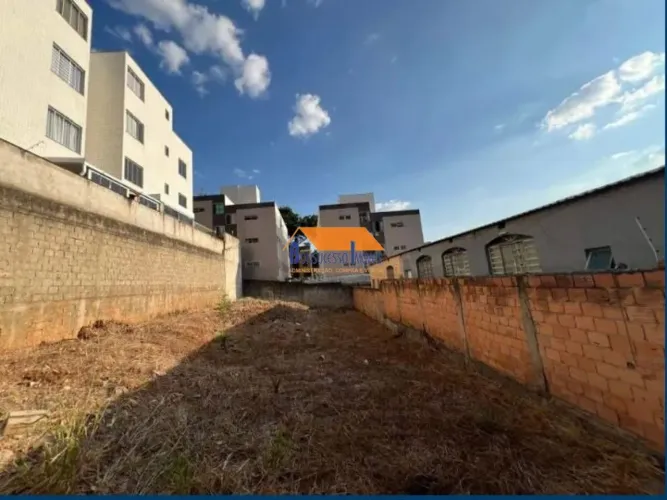 Terreno no Bairro Santa Amelia em Belo Horizonte
