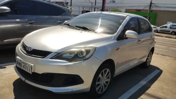 Chery Celer Hatch 1.5 16V Flex 5P 2015
