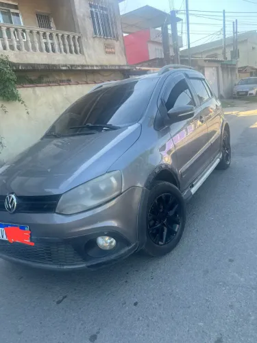 Volkswagen Crossfox 1.6 MI Total Flex 8V 5P 2013