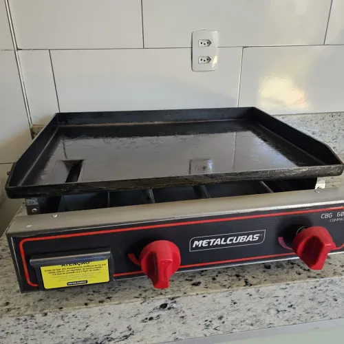 CHAPA A GÁS METALCUBAS CBG 600 COMPACT - EXCELENTE ESTADO