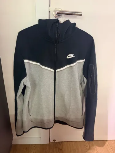 Moletom Nike Sportswear Tech Fleece Zip Up Hoodie Black Grey