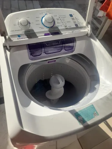 Máquina de Lavar Electrolux