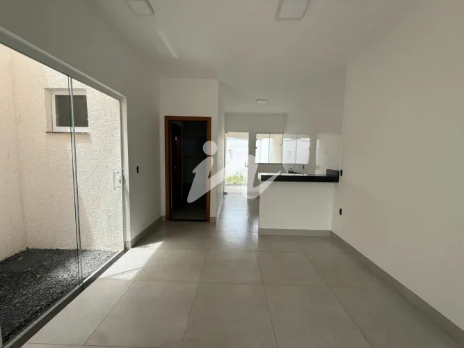 Casa com 2 dormitórios à venda por R$ 290.000,00 - Morumbi - Uberlândia/MG