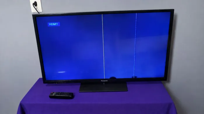 Televisão smart 32 polegadas com defeito