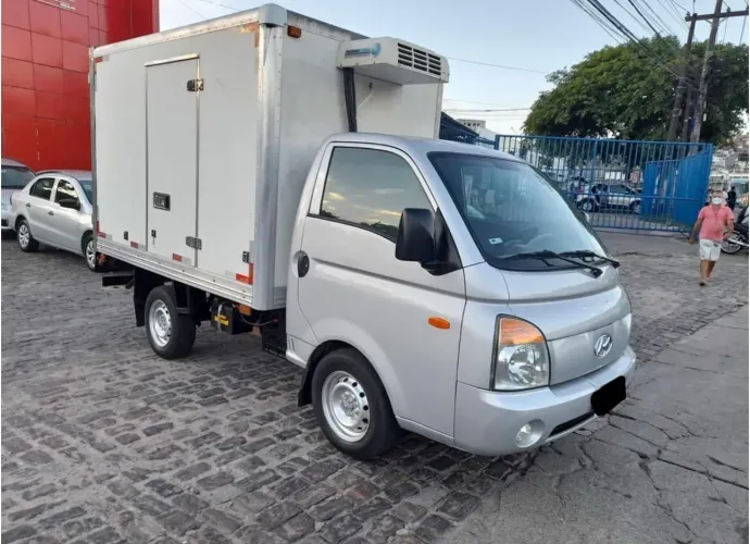 HR BAÚ REFRIGERADO 2012