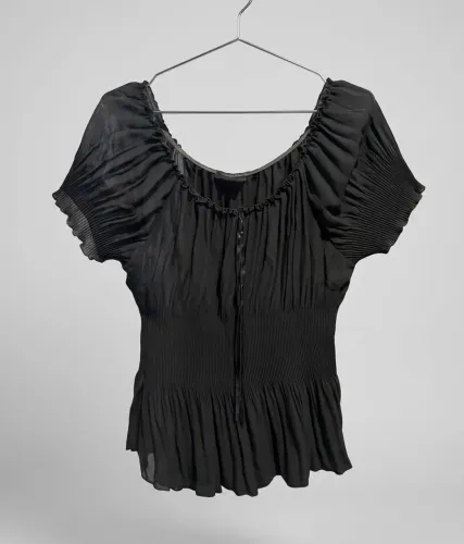 Blusa com manga bufante estilo ciganinha 