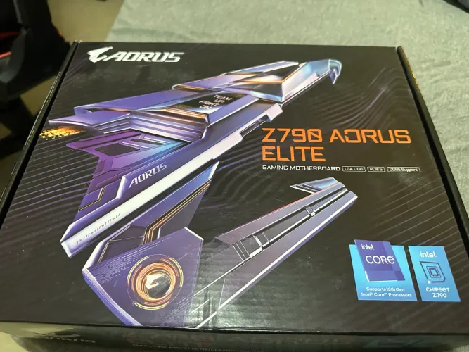 Z790 aorus elite- lacrada