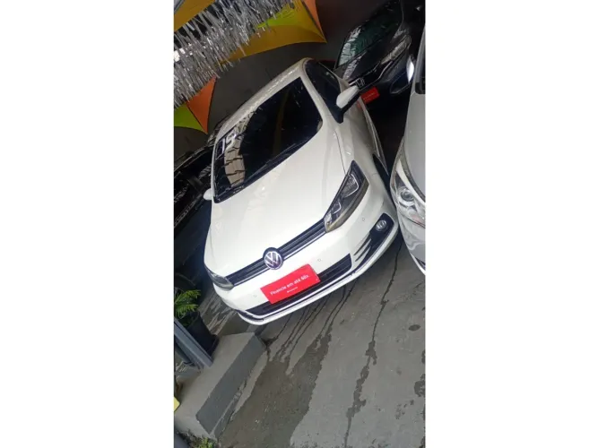 Volkswagen Fox Trendline 1.0 Flex 8V 5P 2015