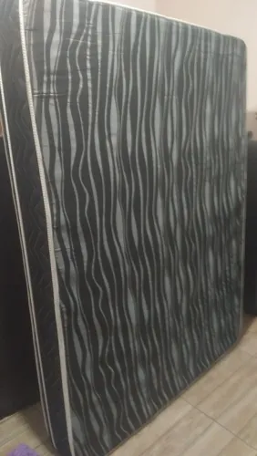 Cama bau fixo+ colchão
