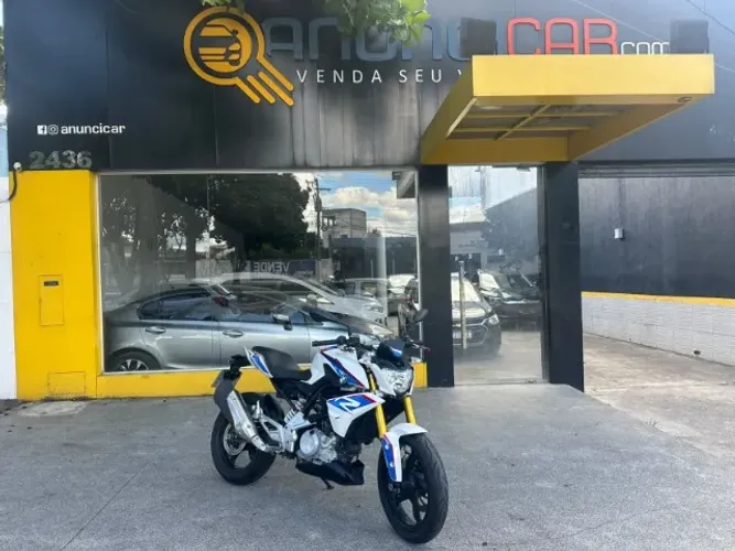BMW G310 R