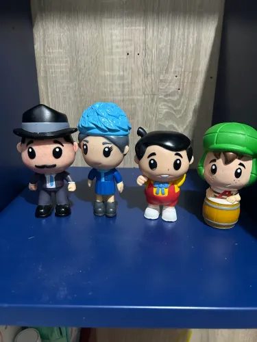 Coleção bonecos chaves