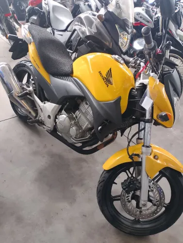 HONDA CB300 R 2010