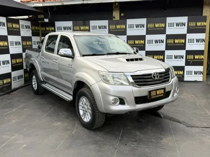 Toyota Hilux CD SRV D4-d 4X4 3.0 TDI Dies 2012