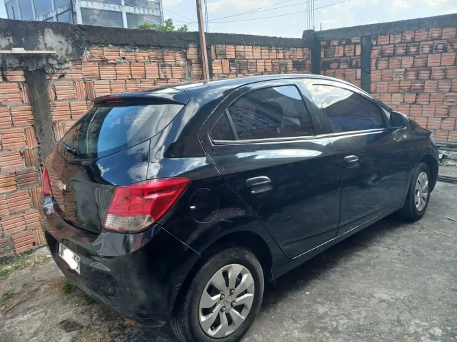 Chevrolet Onix JOY Hatch 1.0 8V Flex Mec. 4P 2018