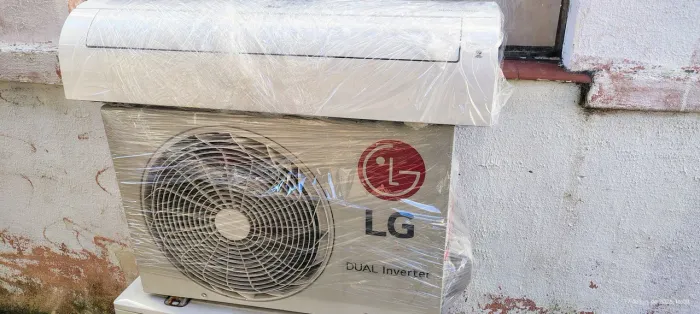 Ar condicionado LG inverter 12.000 BTUs.