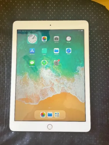 iPad 6 Ótimo Estado 32GB na Caixa Original Sem Trincos ou Arranhões Cinza