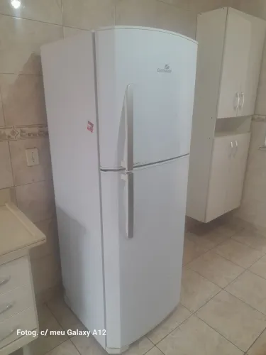 Geladeira continental 445 L perfeita