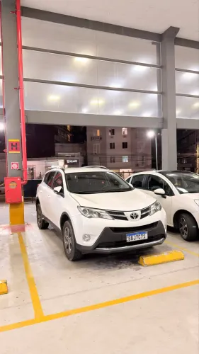 Toyota RAV4 2.0 4X4 16V Aut. 2013