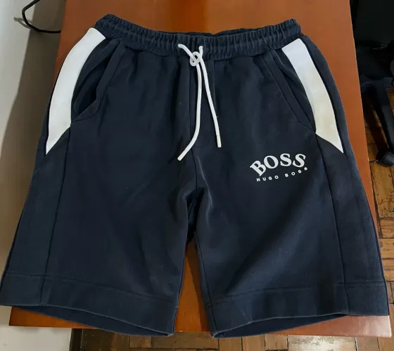 Bermudas originais Hugo Boss e New Balance