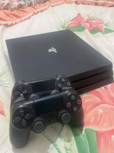 PLAYSTATION 4 PRO 1TB
