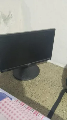 Monitor 18 Polegadas