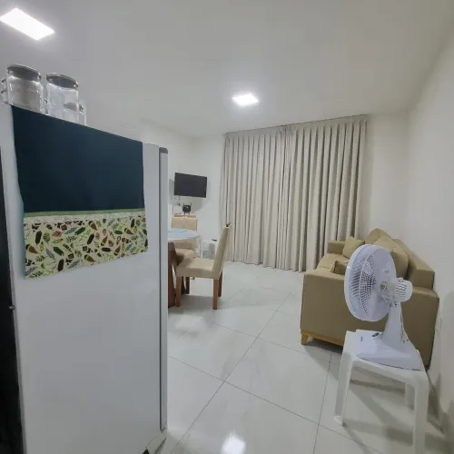 Apartamento mobiliado para locação anual no bairro de Intermares
