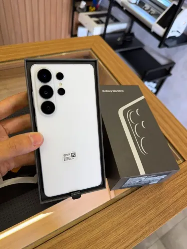 Samsung S26 ultra 12/256gb Open box (Anápolis)