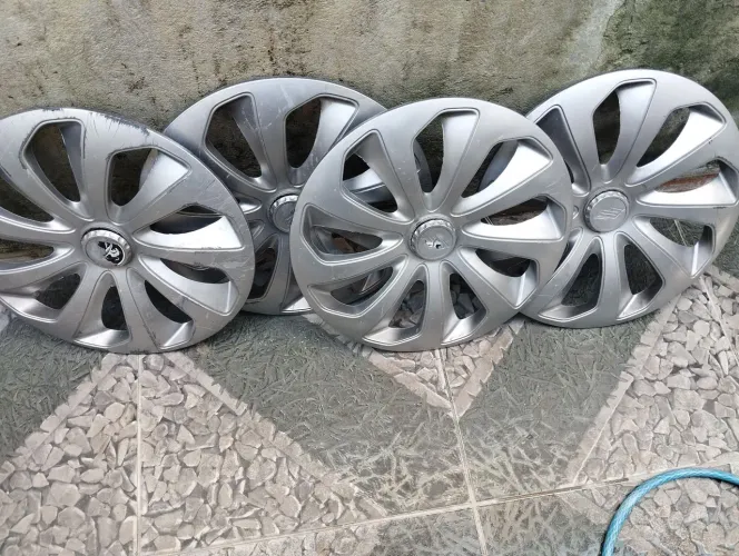 Calotas aro 14 com suporte