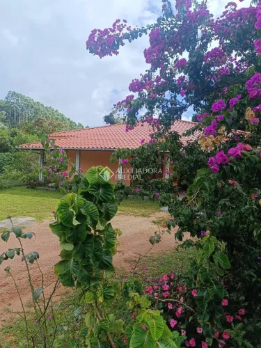 Um verdadeiro refúgio em meio à natureza!