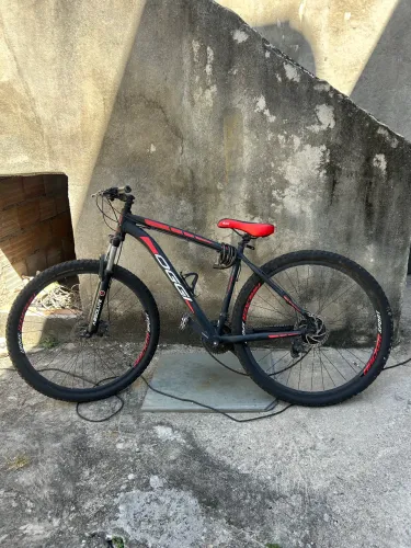 Bicicleta Oggi aro 29