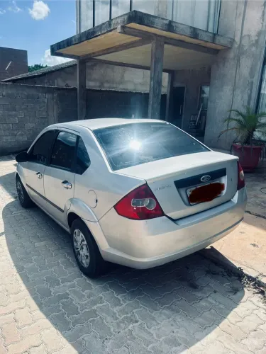 Ford Fiesta Sed. Personnalite 1.0 8V 4P 2005