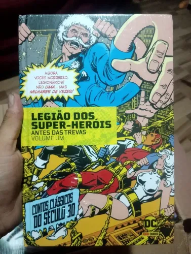 Hq Legião Dos Super-Heróis: Antes Das Trevas Eternas (lacrada)