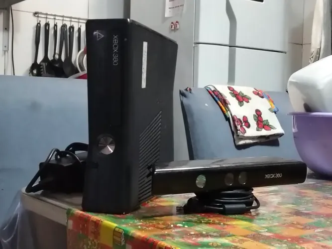 Xbox 360 (ler descrição)
