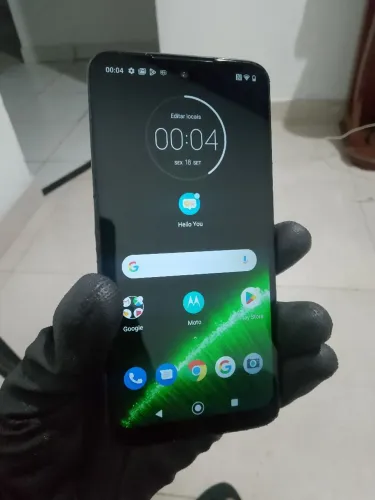 Moto G7 plus com NFC zero