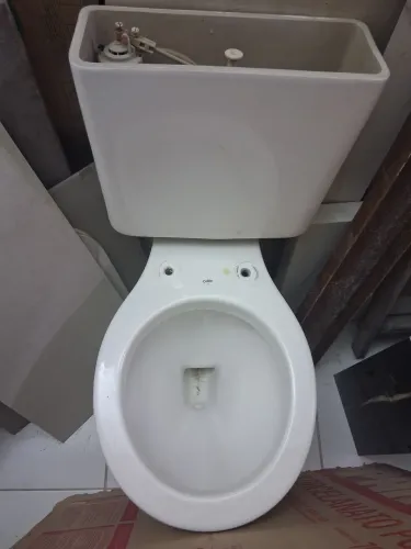 1 vaso sanitário com caixa acoplada e jato plástico completo seminovo