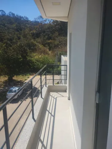 APARTAMENTO NOVO - 2 QUARTOS