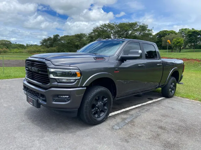 Ram 3500 Laram.6.7 Night Ed.tb CD 4X4 Die. 2022