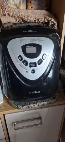 Vendo máquina fazer pão.