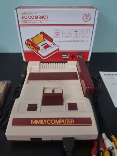 Console Nintendinho FC Compact com 500 jogos + acessórios 