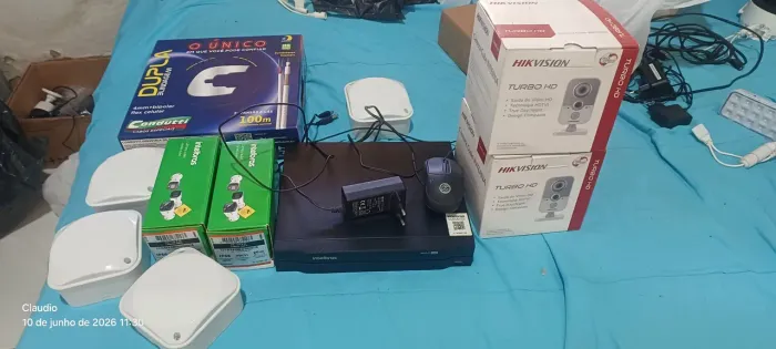 Sistema de câmeras intelbras completo