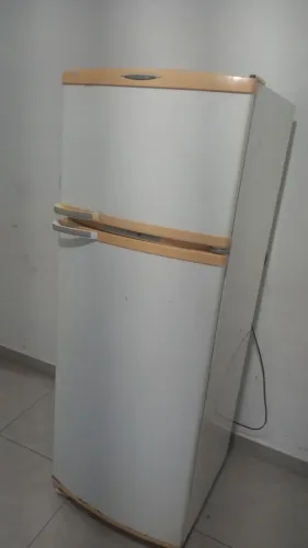 Geladeira Brastemp 330Litros