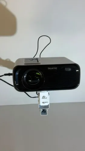 Retro Projetor Data Show Multimídia Tela 4k Cor Branco Bivolt + NF