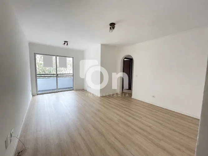 Apartamento de 3 dormitórios no Córrego Grande