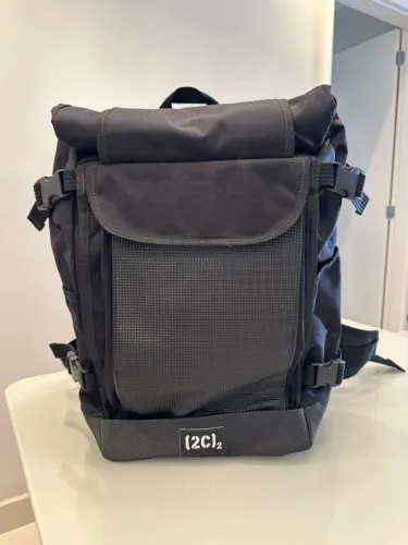 Mochila (2C)² Bags Kyosei 27,5L Modular Preta - Rolltop