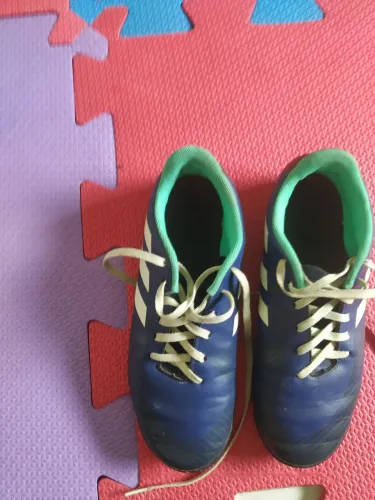 chuteira Adidas 36