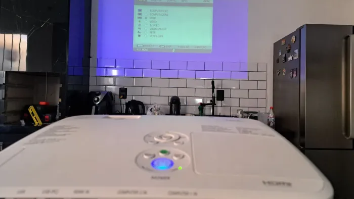Projetor M260X, com lâmpada nova.