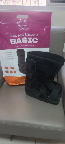 Vendo bota ortopédica nova na cor preta