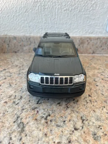 Carro em miniatura